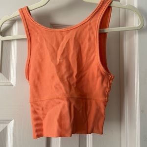 Lululemon cropped tank